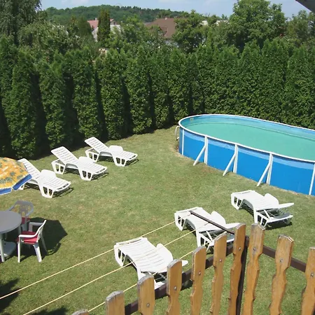 아파트 Vuca Medences, Klimatizalt Apartmanhaz Balatonboglár