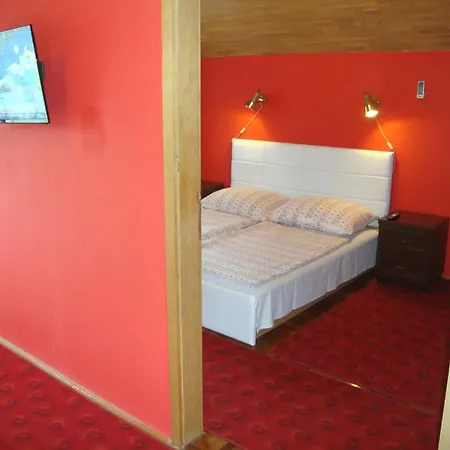 아파트 Vuca Medences, Klimatizalt Apartmanhaz *